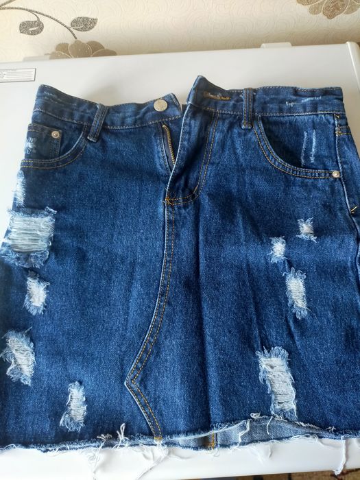 Продается мини юбка джинсовая 42 размер