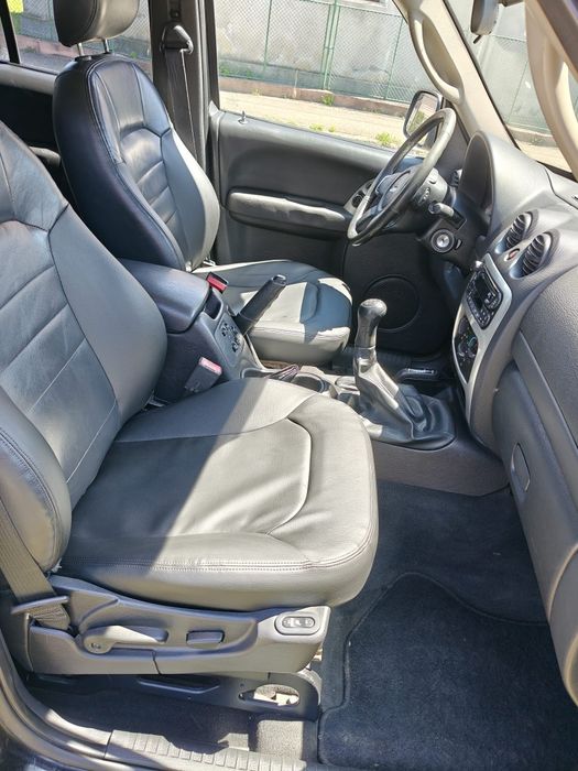 Jeep Cherokee 2.5 Diesel *autoutilitara* înmatriculat
