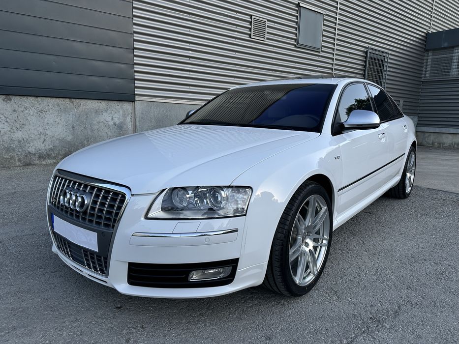 Audi/Ауди S8 5.2 V10 Ceramic-B&O-Вакум-Масаж-Камера-Мъртва Зона-Обдух