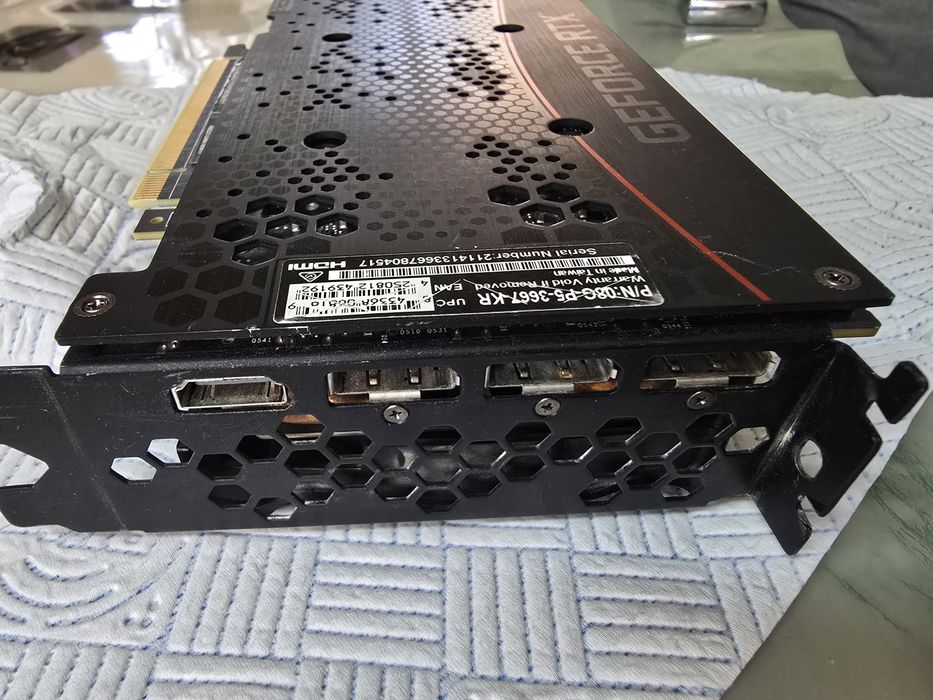 Ofer spre vânzare placa video RTX3060TI