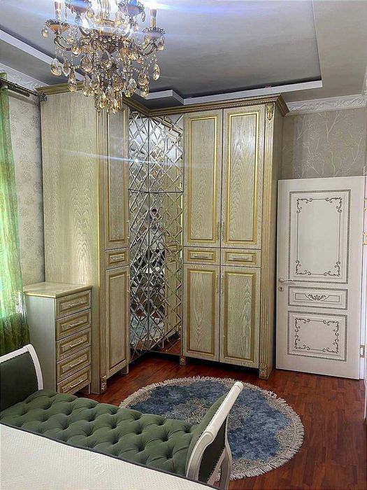 Шота Руставели кўч, Аския бозор рупарасида квартира кизларга безмаклер