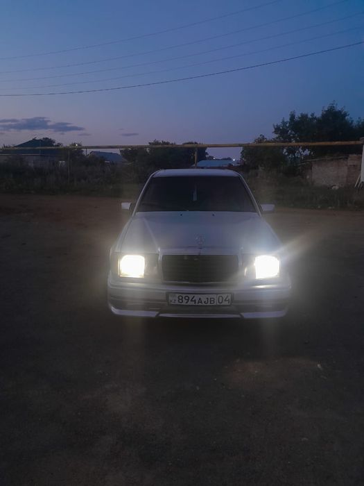 Mercedes-Benz W124 сатылады Обмен бар.