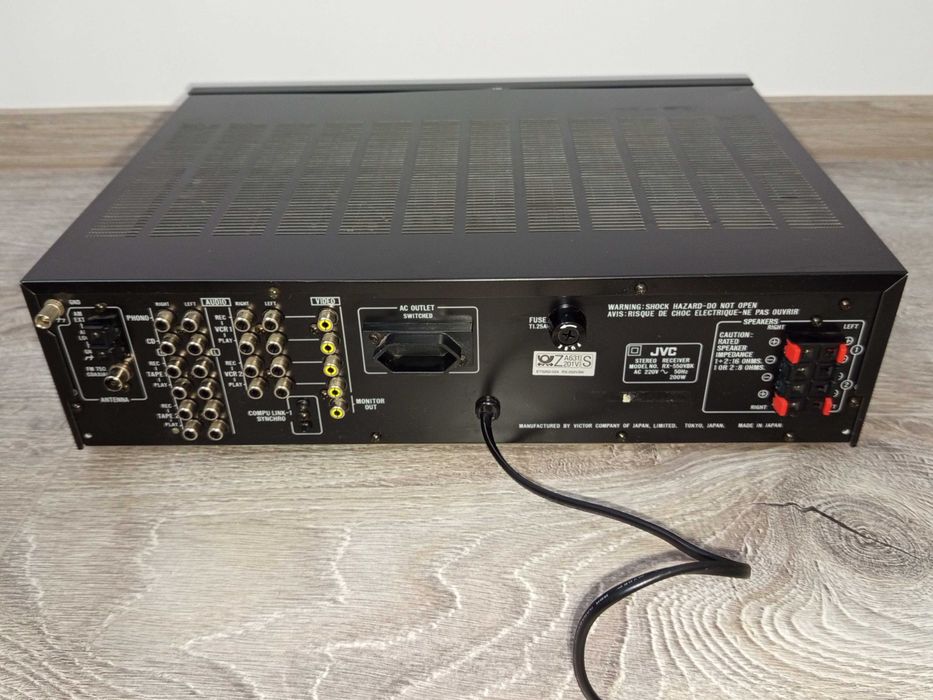 Колекционерски ресивър JVC RX-550V