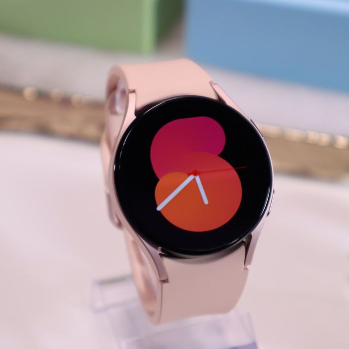 Samsung watch 5/40 ideal xolatda