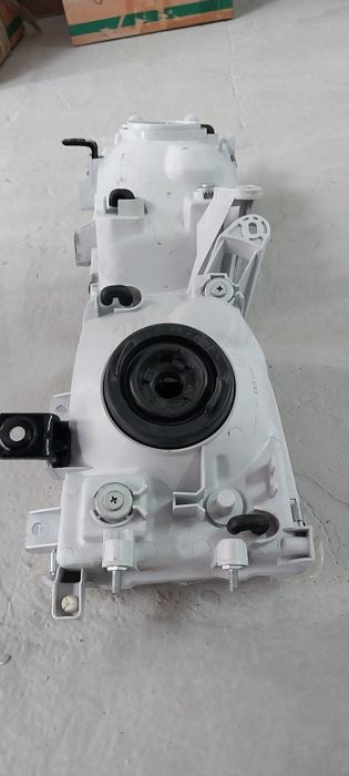 Фары на автомобиль