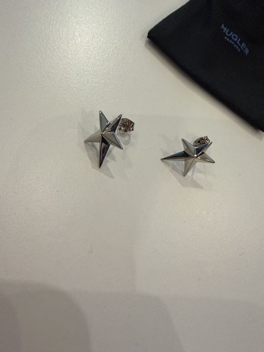 оригинални обици  MUGLER