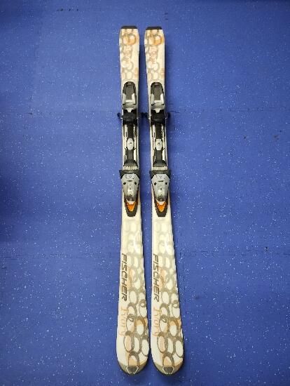 Fischer Vision 145cm - produs resigilat - (SecondHand) Decathlon