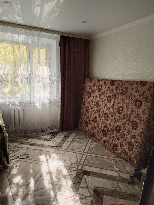 Продам  3- х комнатную квартиру