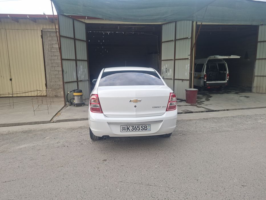 Cobilt yangi yaqinda salondan chiqarganman