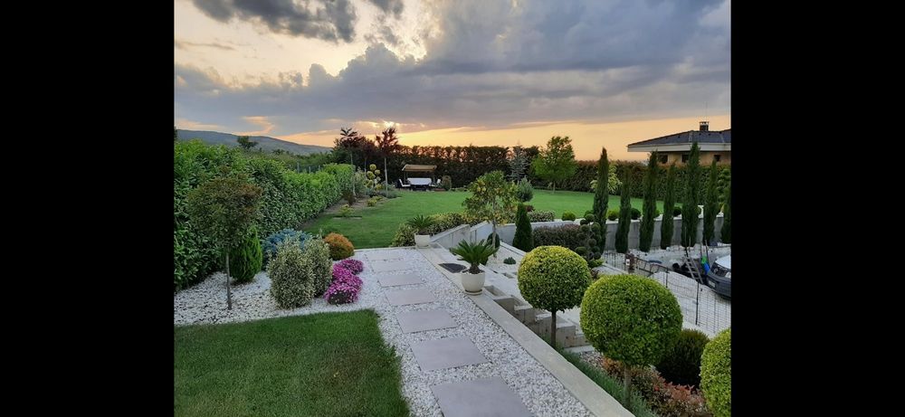 Продава се Къща в с. Марково, Област Пловдив - 300 кв.м за 2300 €/кв.м - Снимка #8