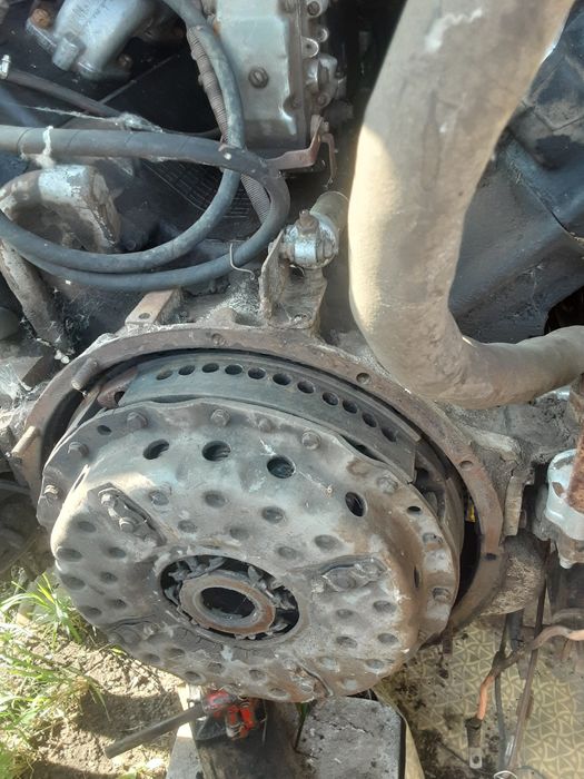 Двигатель ямз238