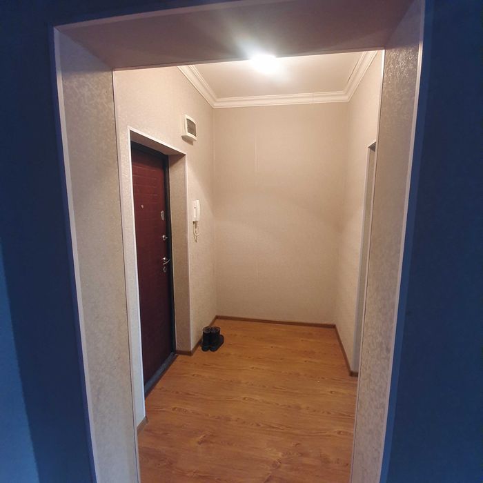 Сдаётся на Ю-абад-11, 2/6/9 (своя) Отд вход.Семья ЗАГС. До метро 4 мин