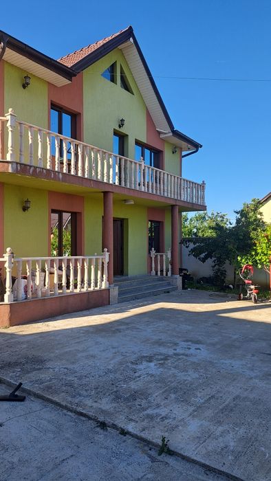 Casa de vanzare pe aeroport