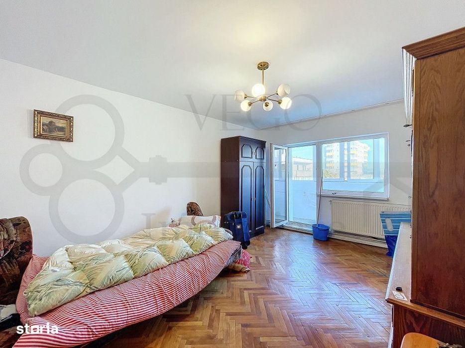Apartament 3 camere decomandat, garaj, aproape de UMF, Piata Zorilor