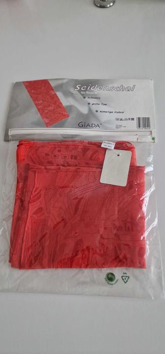Немски копринен шал Giada, Нов!