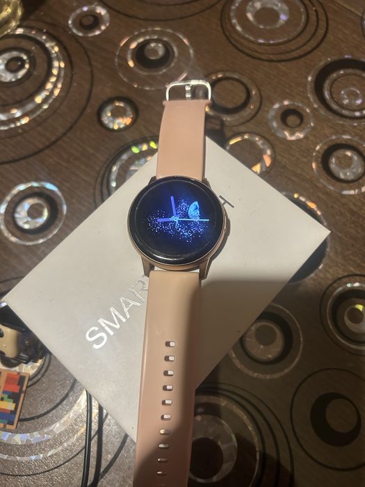 SMART WATCH -Смарт часовник