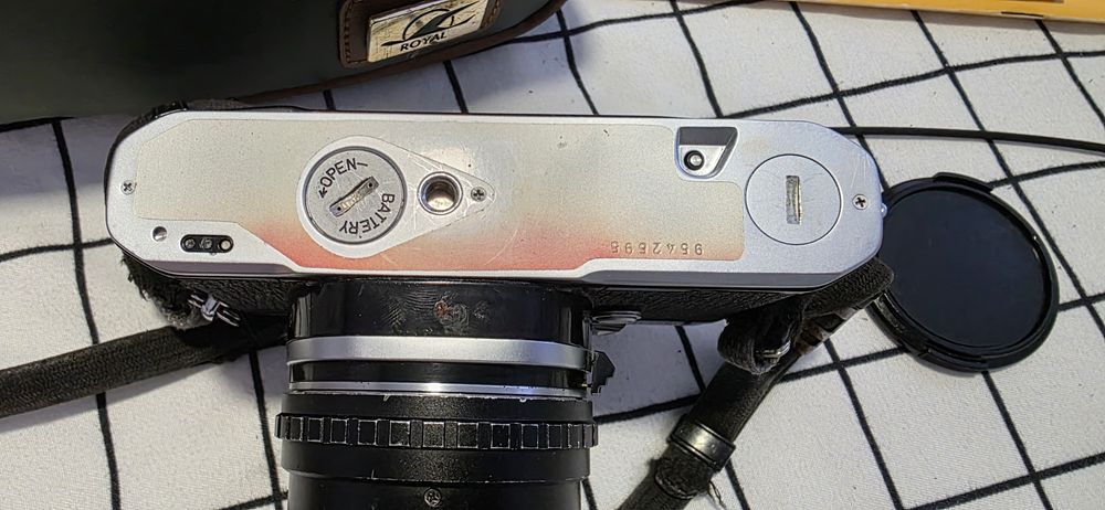 Aparat foto Asahi Pentax ME + obiectiv 80-200mm 1:4.5 + geanta