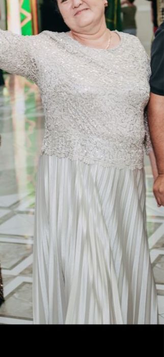 Женская одежда р50-52  б/у