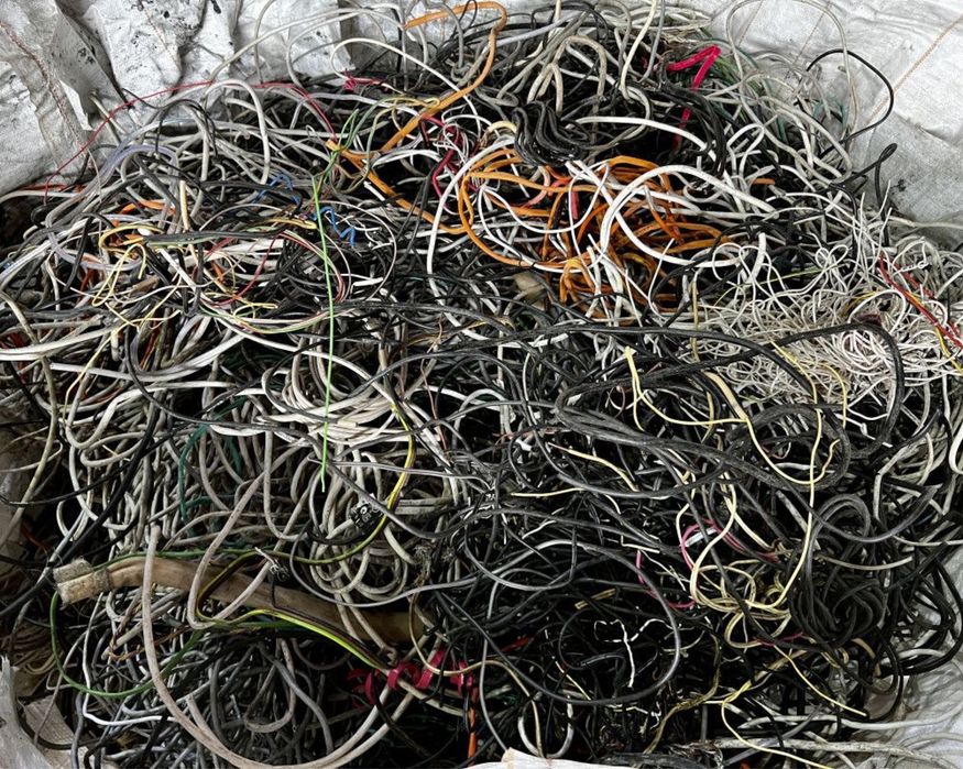 Принемаем кабель старые медный