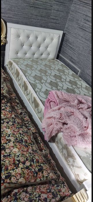 Продам кровать . 1 шт !