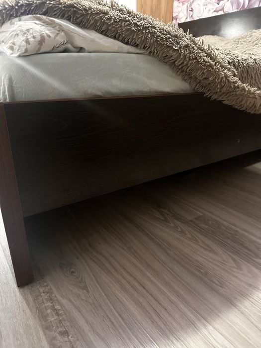 Продам кровать двуспальную