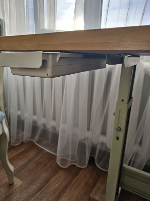 Продам швейную машину