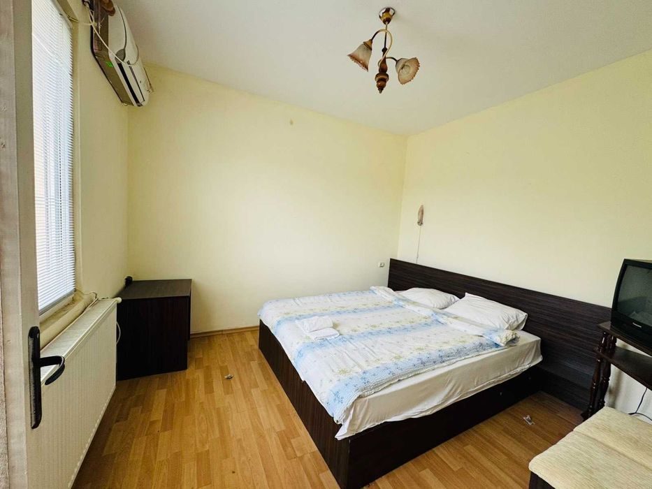 Продава се Хотел в Харманли - 544 кв.м за 589 €/кв.м - Снимка #20