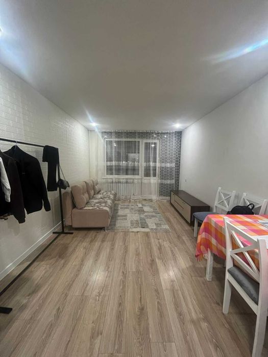 Продается 2комн квартира гор. Строителей