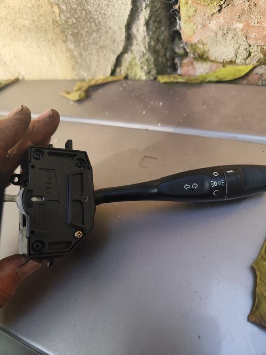 Лост за фарове и ми гадже за mitsubishi space runner