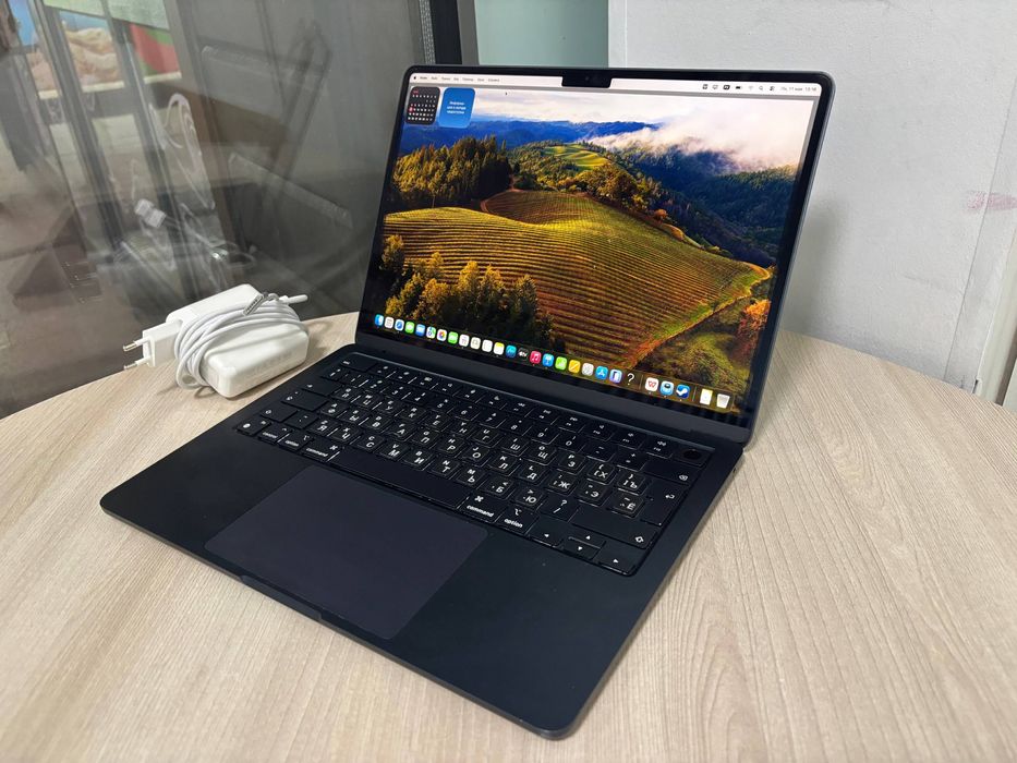 Apple MacBook Air M2, 2022