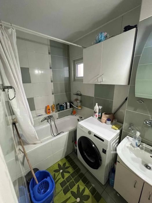 Apartament 4 camere , Calea Floresti ( persoana fizica)