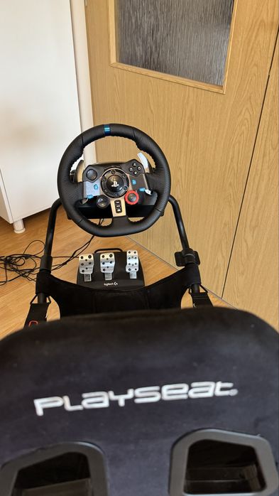 Volan + Scaun Logitech Driving Force G29 pentru Playstation 5 si PS4 + PC Scaun gaming Playseat Pliabil