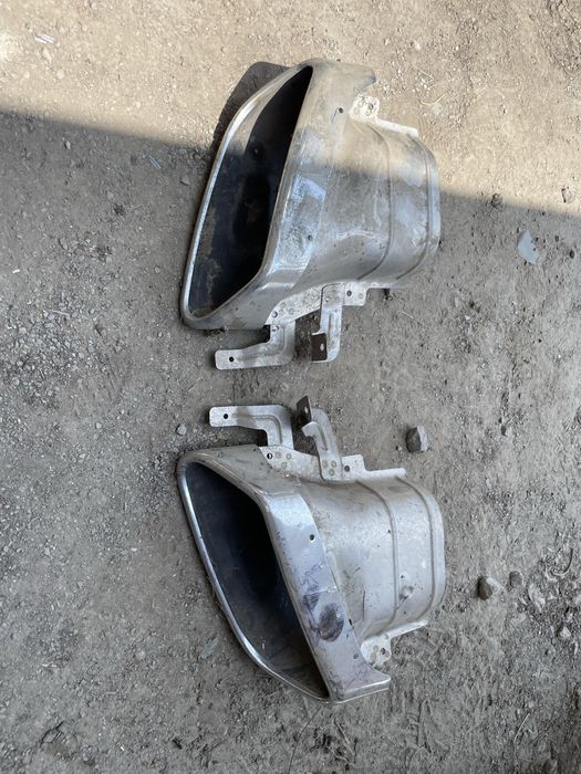 накрайници на ауспуха ляв десен volvo v60