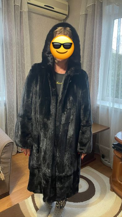 Шуба Россия б/у.