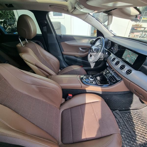 Mercedes E 220 W213 4 matic комби 2018г. на части 
! ! ! За ин