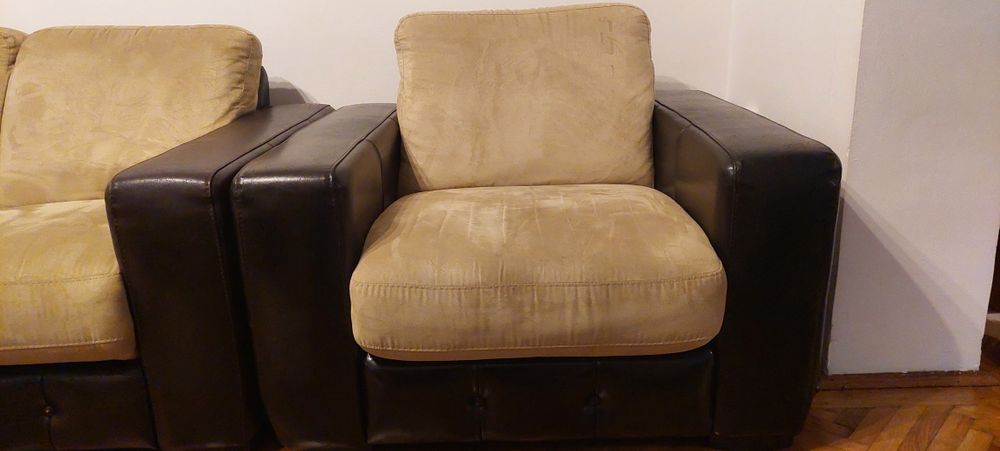 Canapea , fotoliu și taburet  mobexpert piele naturala/piele intoarsa