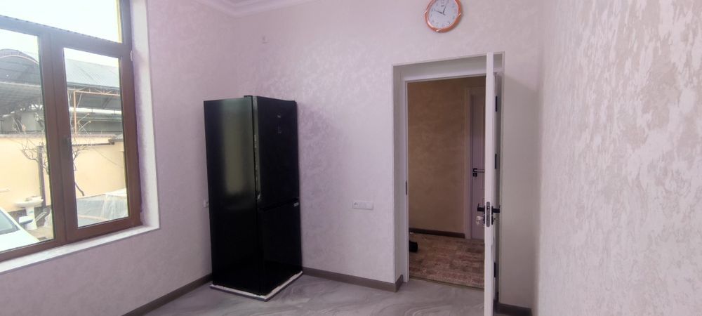 Янги қурилган ҳовли сотилади