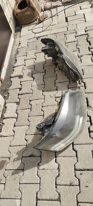 Фары Toyota ALPHARD