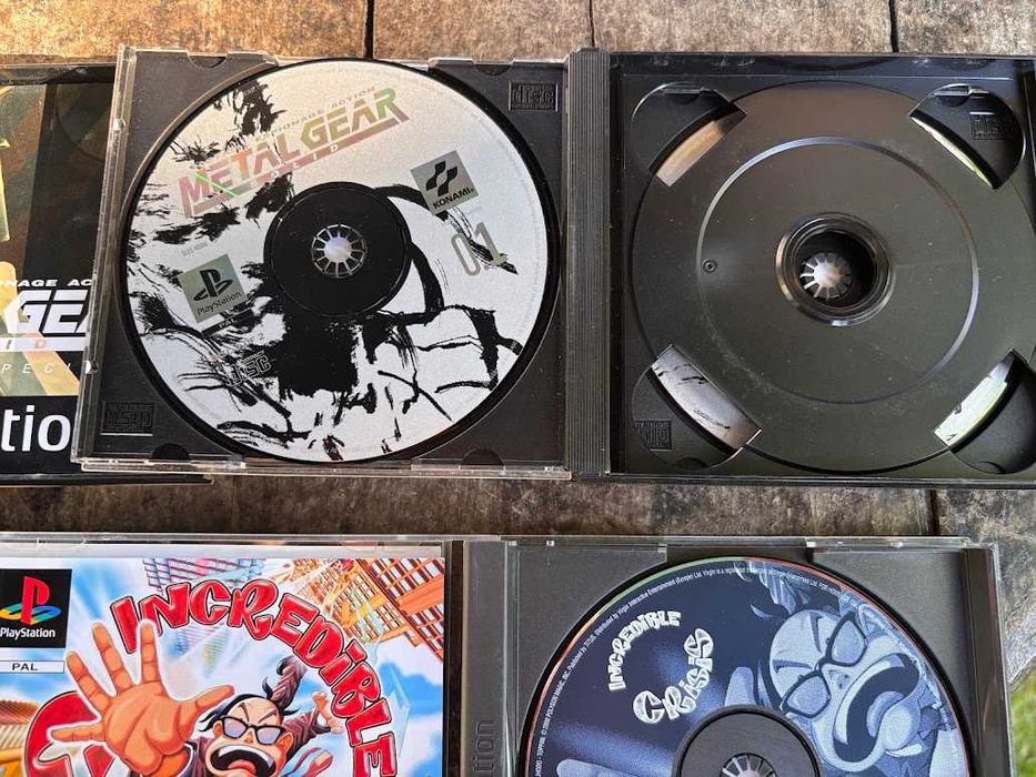 Vand jocuri PS1,play station,vechi,jocuri PS