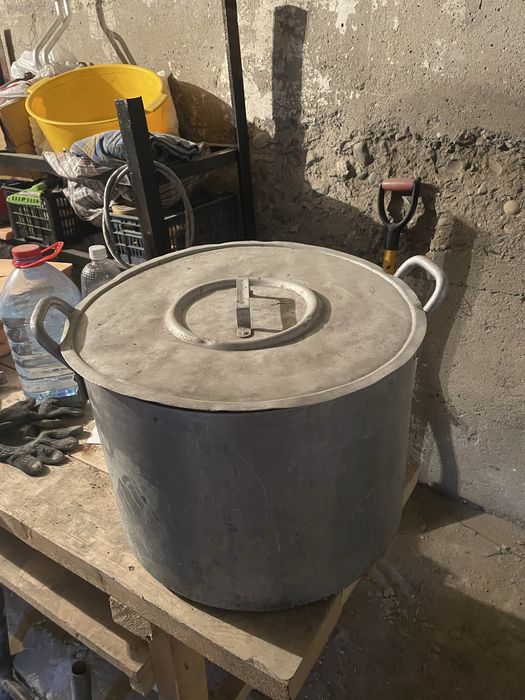 Продам аллюминевый бак (кострюля) сделано в СССР