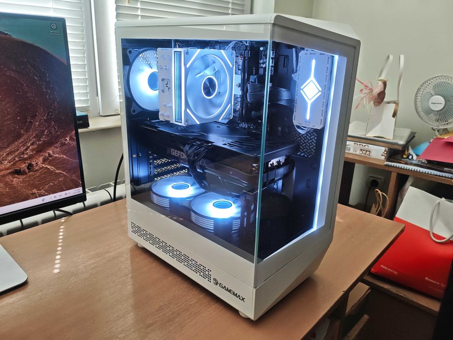 Геймърски компютър, Rtx 3080, Ryzen 7500F, 32gb DDR5, 1tb Nvme, 850W