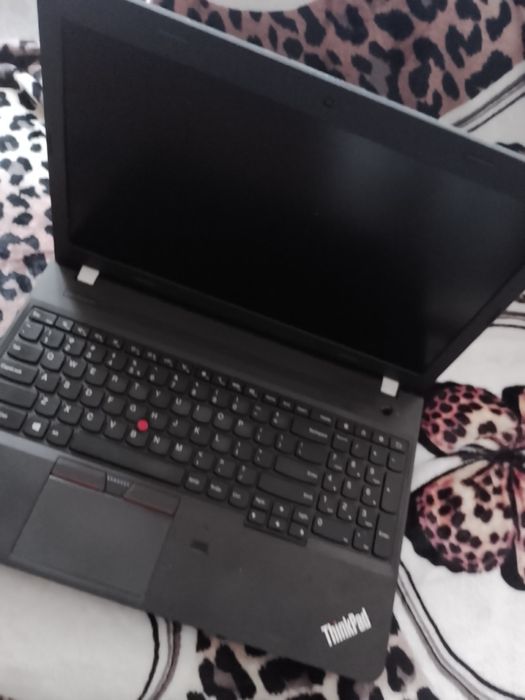 Vad leptop  asus