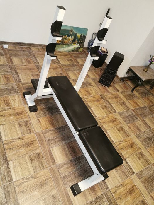 Bodysport лежанка много запазена