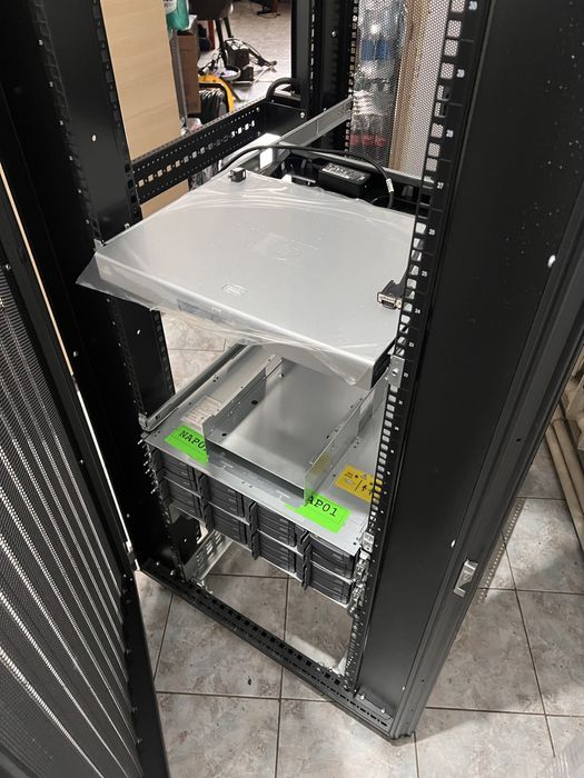 Серверный шкаф HP