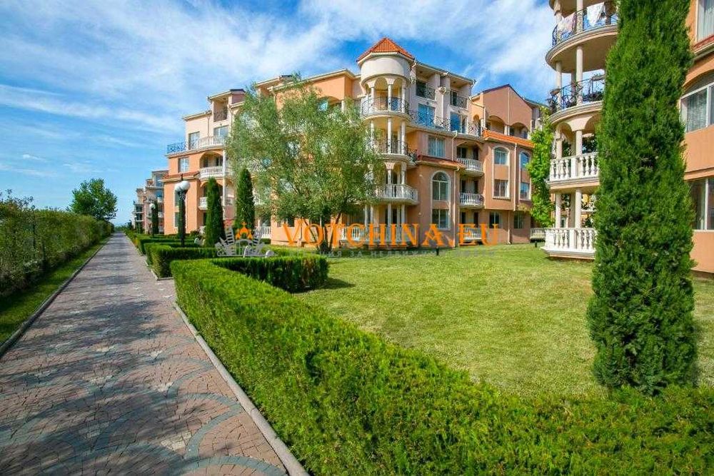 Продава се Тристаен апартамент в Созопол - 108 кв.м за 1329 €/кв.м - Снимка #13