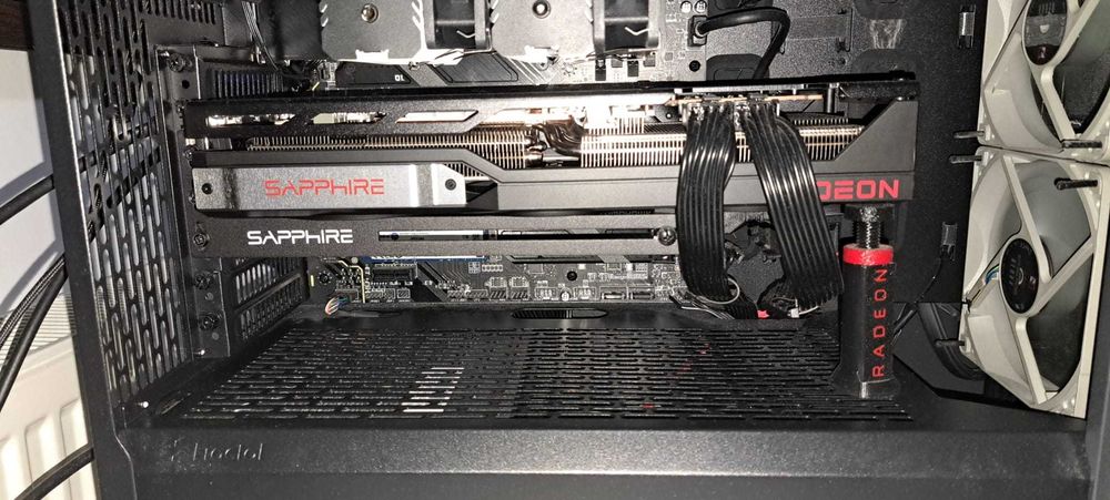 Placa Video Sapphire Radeon RX 7900 XT PULSE 20GB