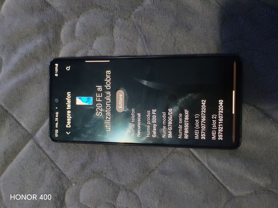 Vând sau schimb Samsung s20fe