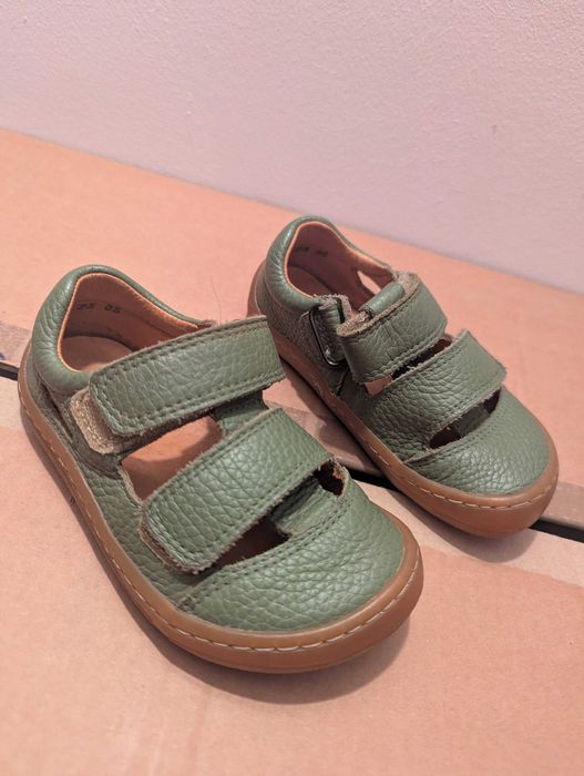 Sandale piele Froddo marimea 23