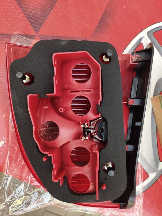 Задний фонарь пассат Б5+