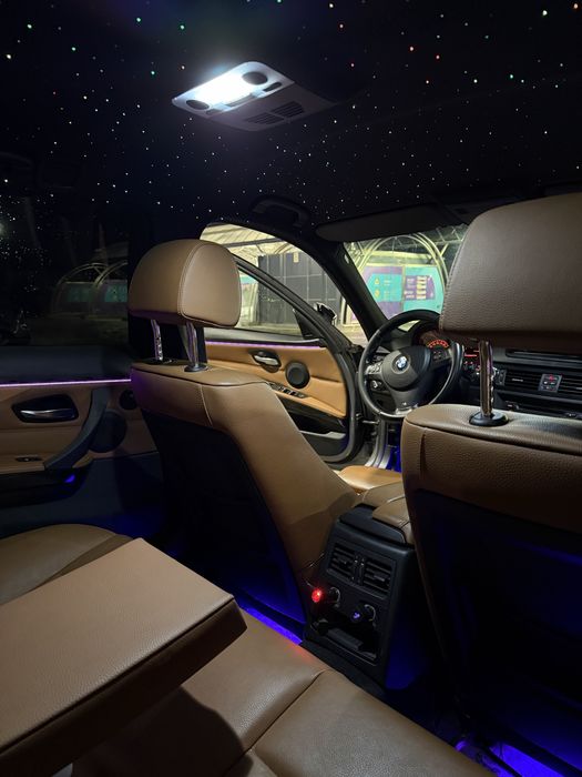 BMW 3 Series 2010 — imagine 3